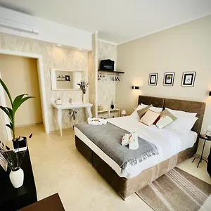 Lucentum Bed & Breakfast